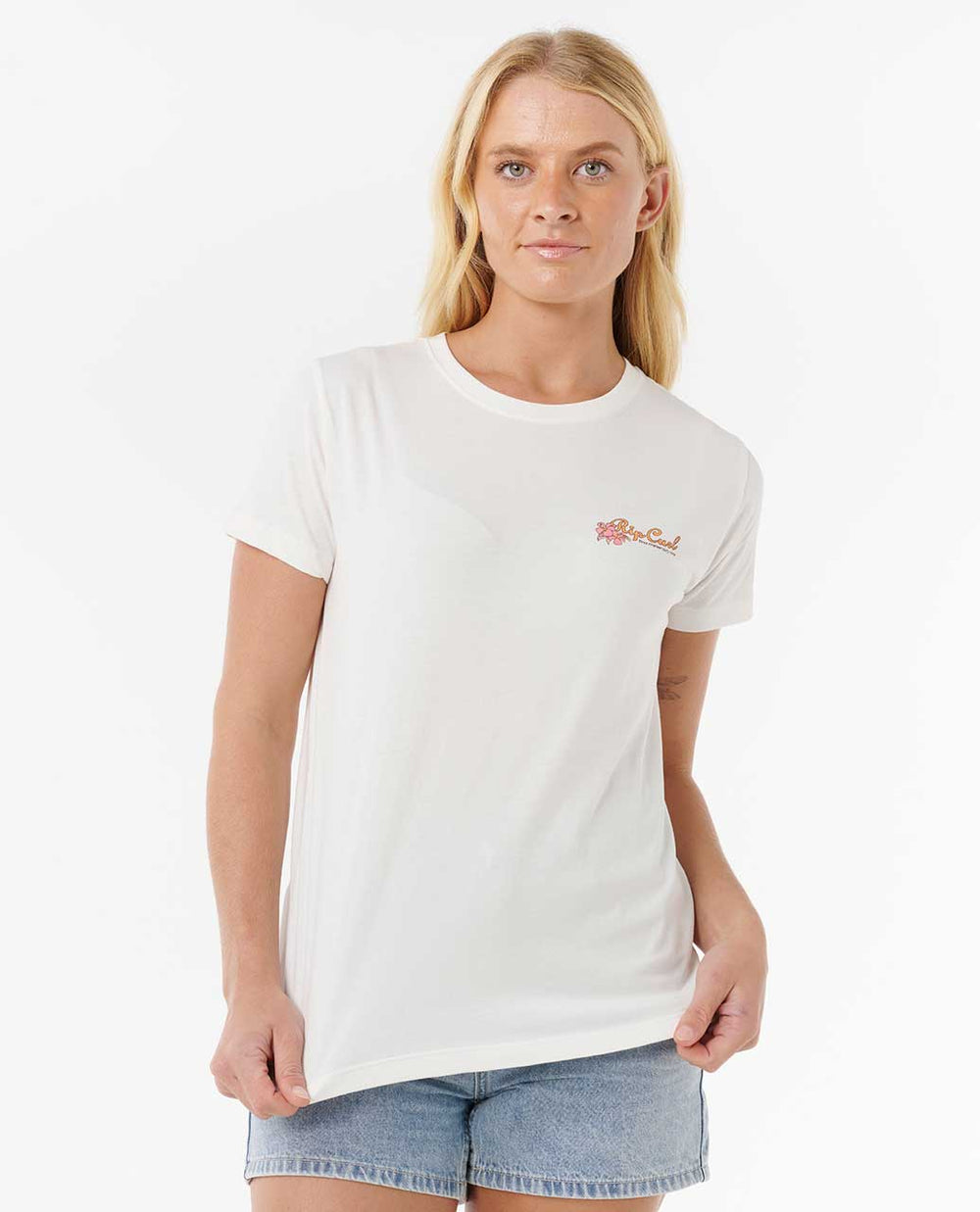 Waikiki Standard Tee