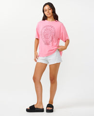 Souvenirs Heritage Tee