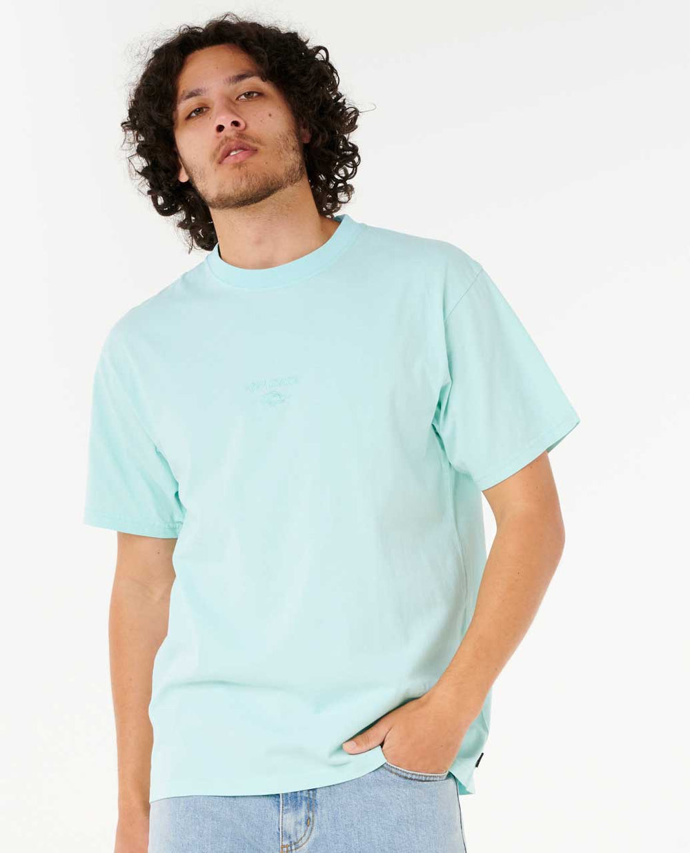 Fade Out Embroid Loose Tee