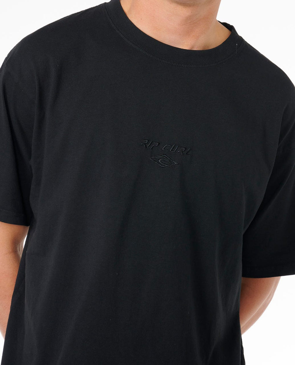 Fade Out Embroid Loose Tee