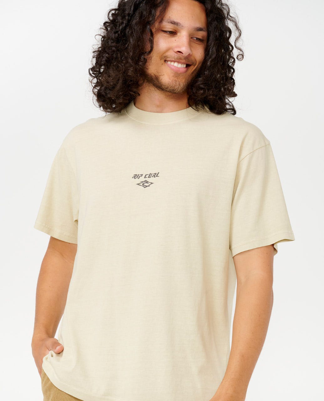 Fade Out Embroid Loose Tee
