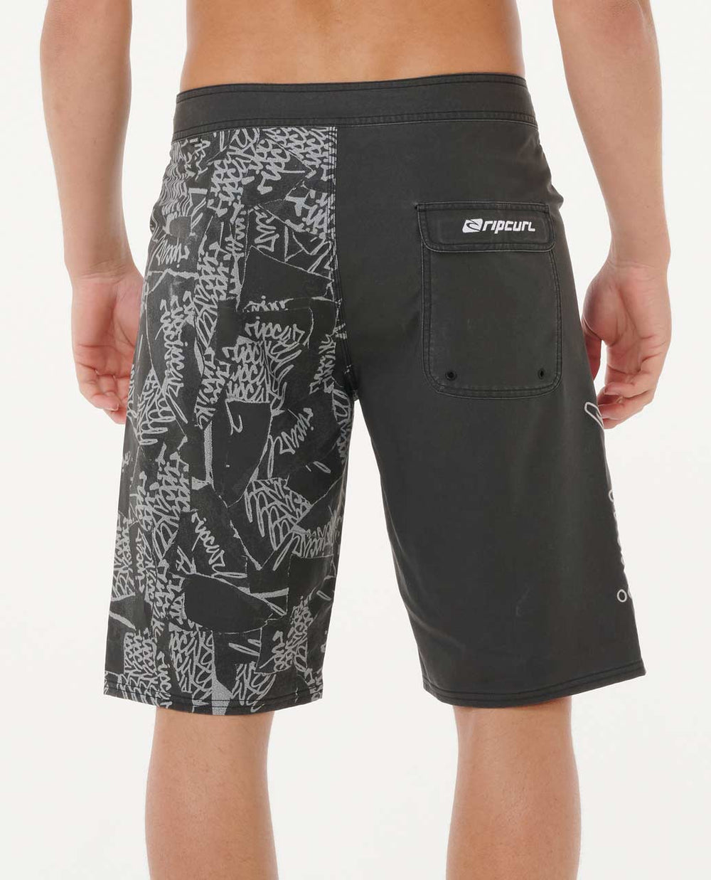 Mirage Medina 22" Script Boardshort