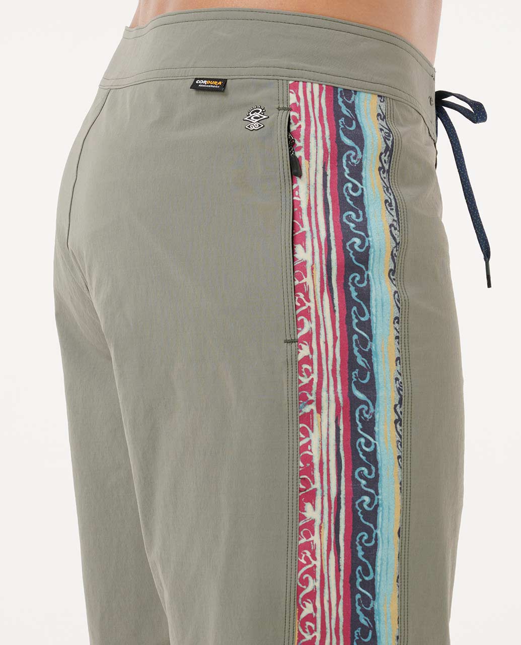 Mirage 3-2-One Ultimate 19" Boardshort