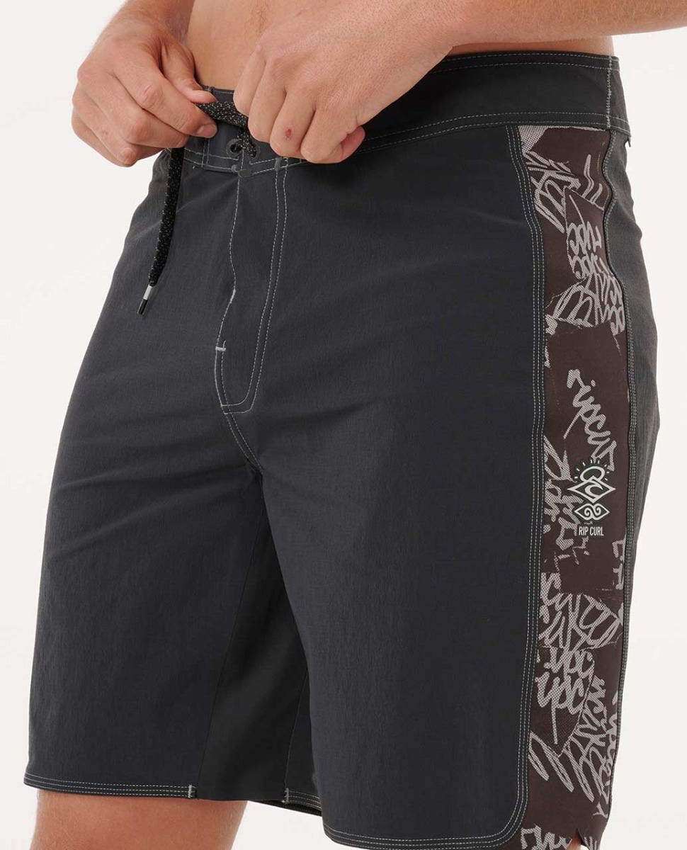 Mirage 3-2-One Ultimate 19" Boardshort
