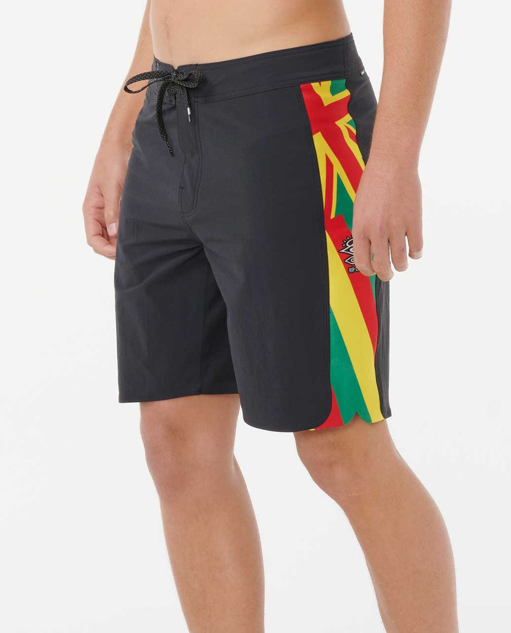 Mirage 3-2-One Eddie Would Go Ultimate 19" Boardshorts