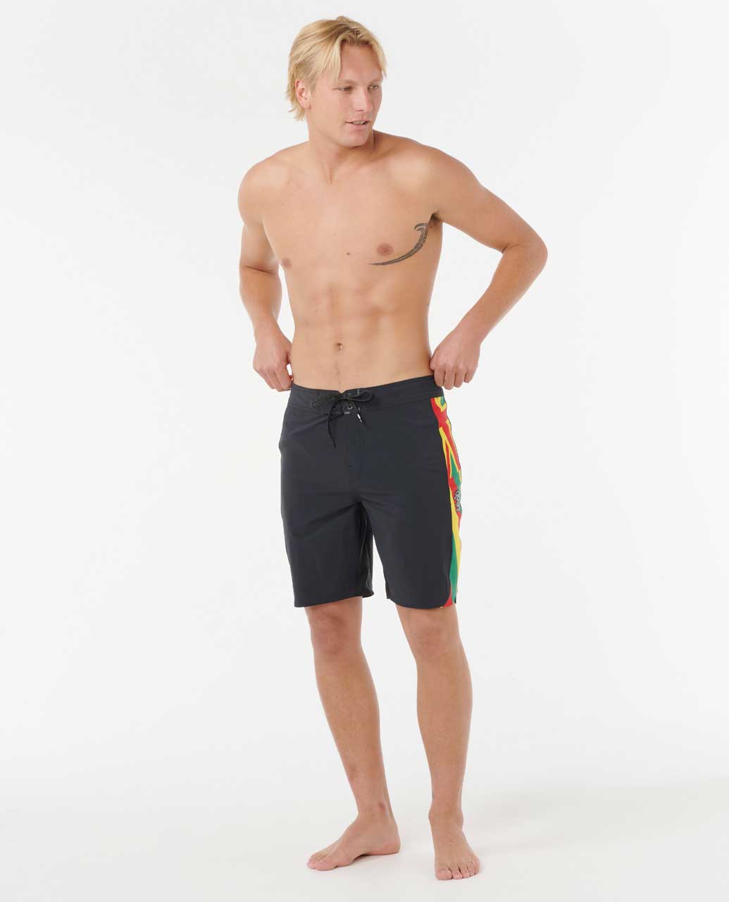 Mirage 3-2-One Eddie Would Go Ultimate 19" Boardshorts