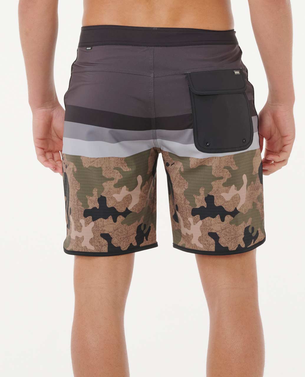 Mirage Hawaii Revival 19" Boardshort