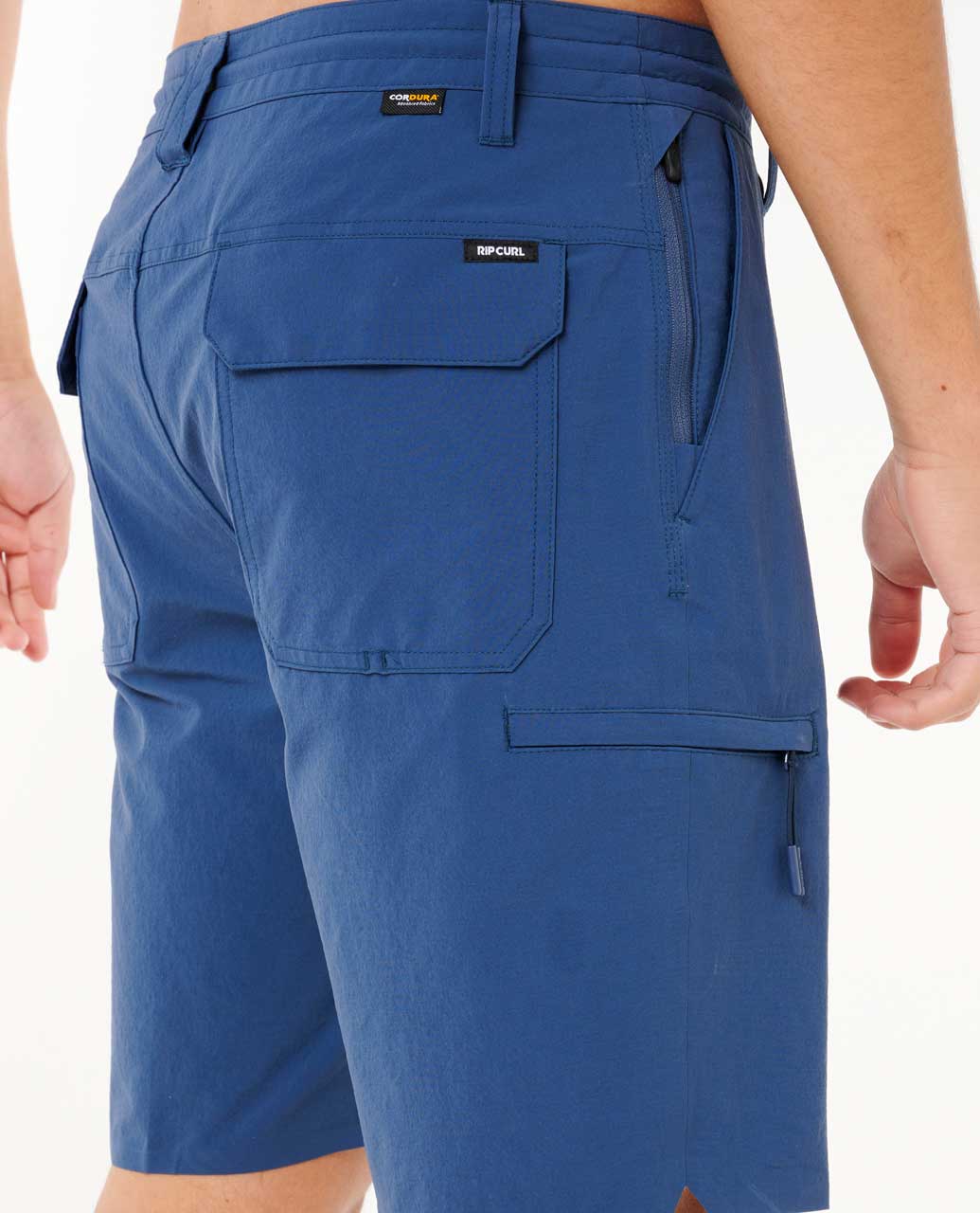 Global Entry 19" Boardwalk