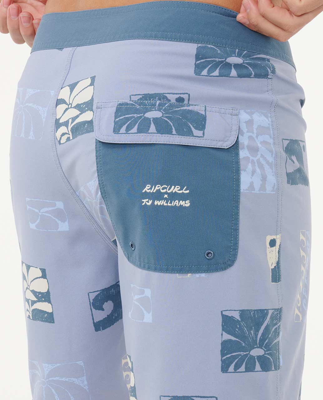 Mirage Artist Of The Search - Ty Williams 19" Boardshort