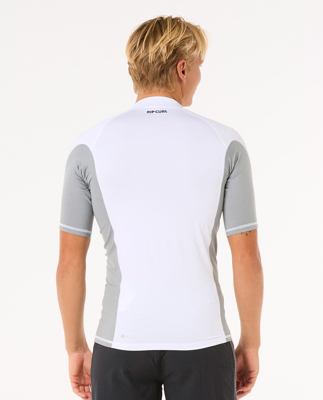 Waves UV Short Sleeve Rash Guard
