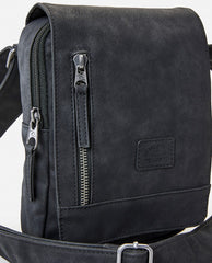 Leazard Pouch