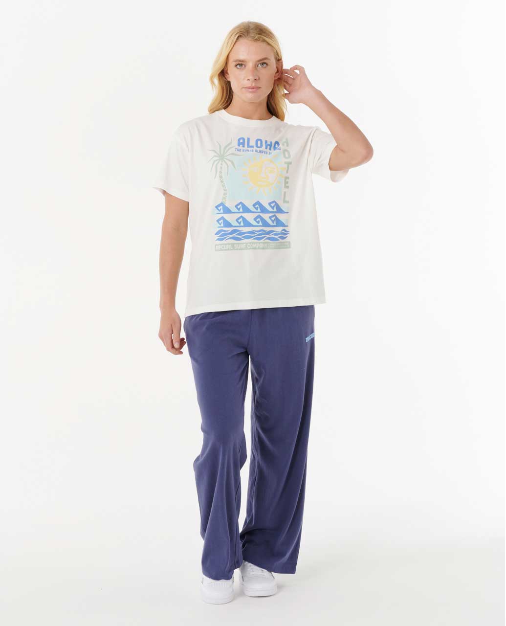 Aloha Hotel Relaxed Tee