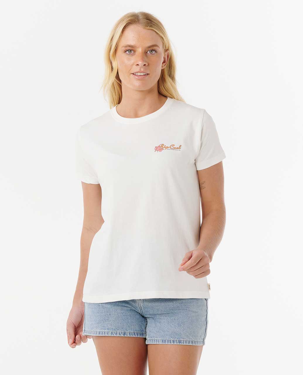 Waikiki Standard Tee