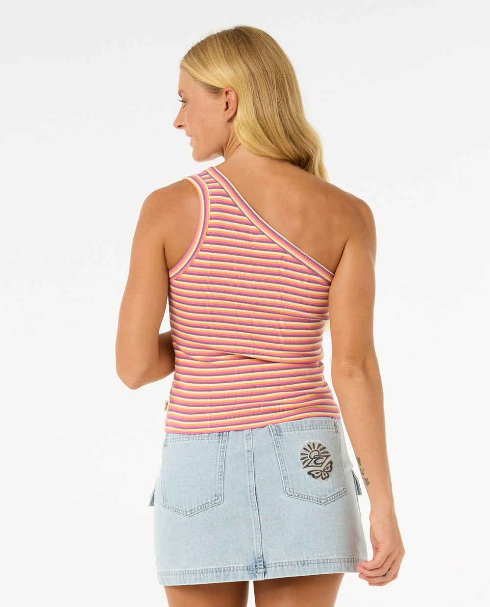 Las Dalias Asymmetrical Tank