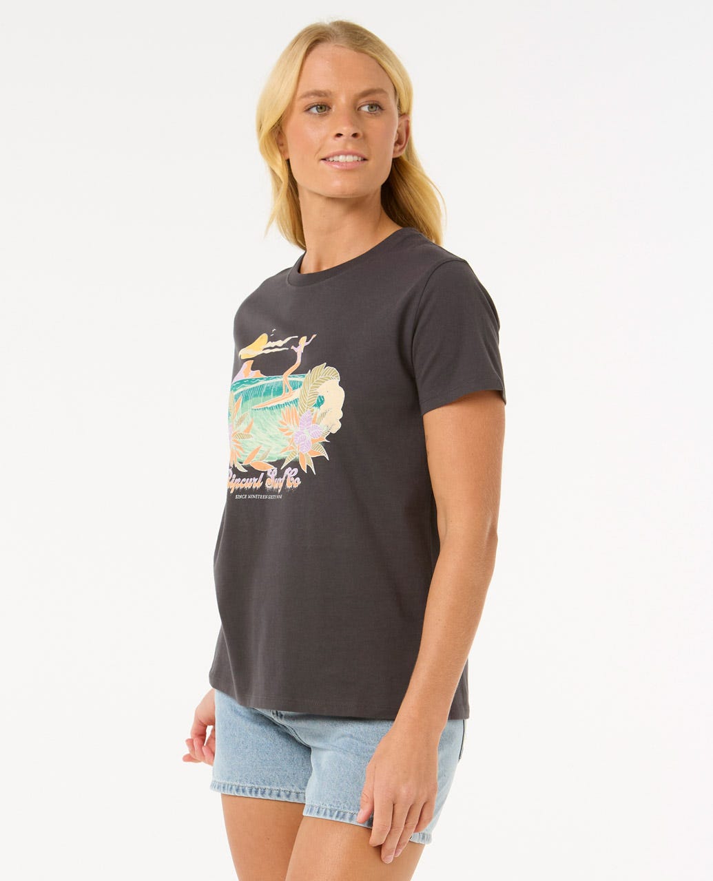 Gliding Standard Tee