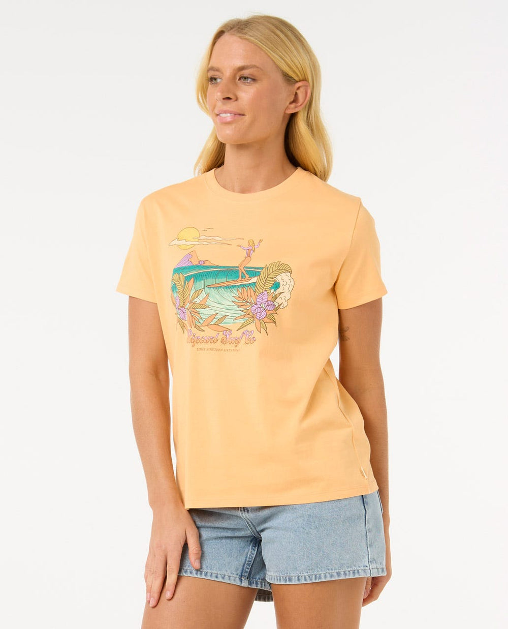 Gliding Standard Tee