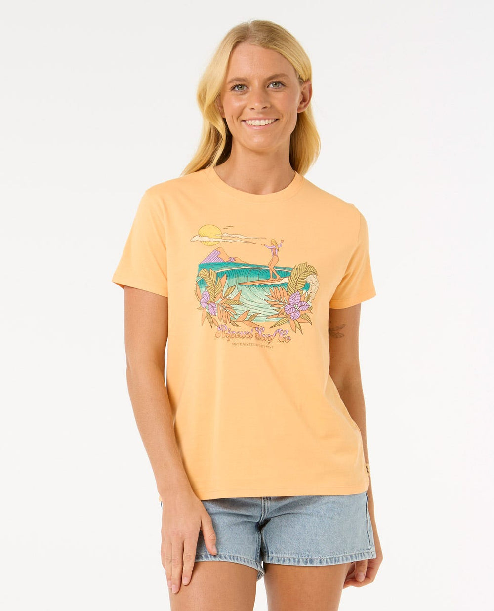 Gliding Standard Tee