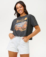 Wave Gliders Crop Tee