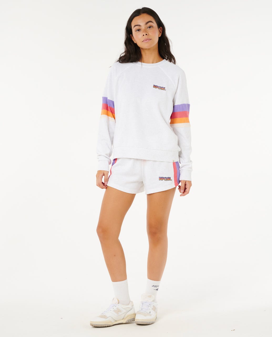 Las Dalias Raglan Crew