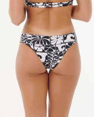 Artist Of The Search Ty Williams Cheeky Coverage Bikini Bottom