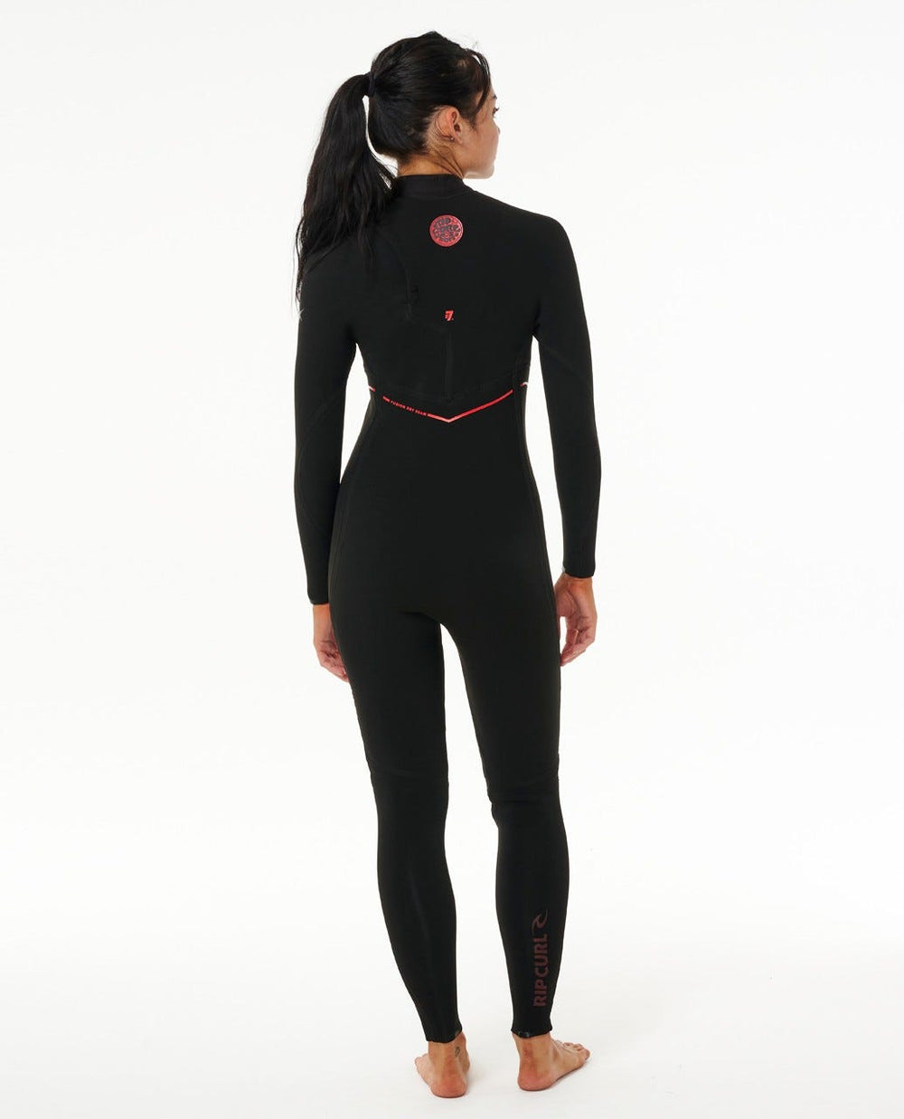 E7 Women's Flashbomb Fusion 3/2mm Zip Free Wetsuit